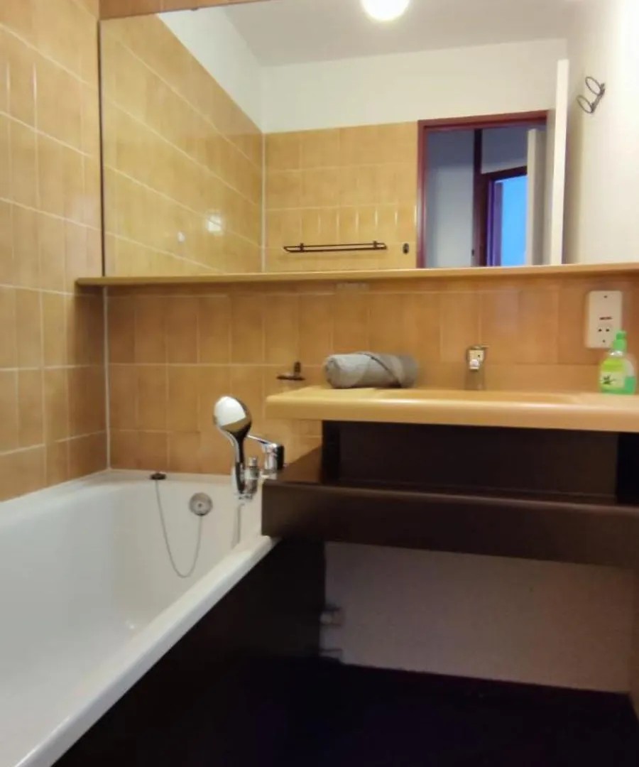 Apartment Joli Appartement Le Chamois Blanc Chamonix, Parking